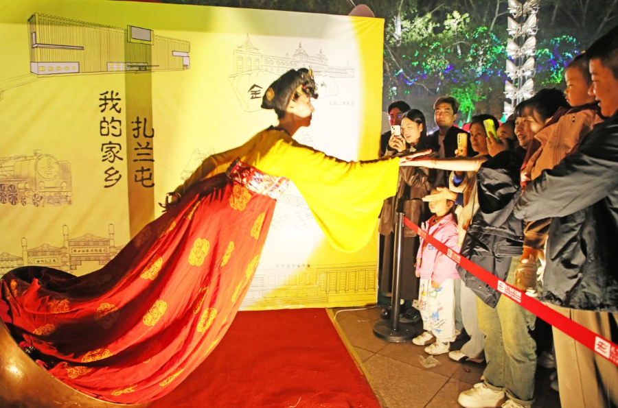 沙果奇妙夜打造沙果产业文旅节庆ip